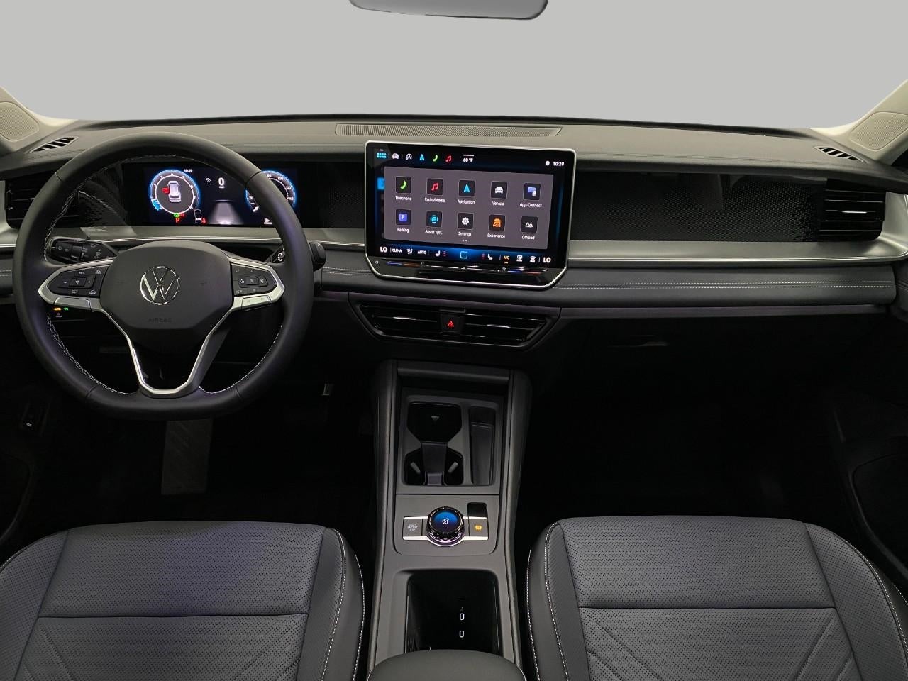 2025 Volkswagen Tiguan 2.0T SE 4MOTION