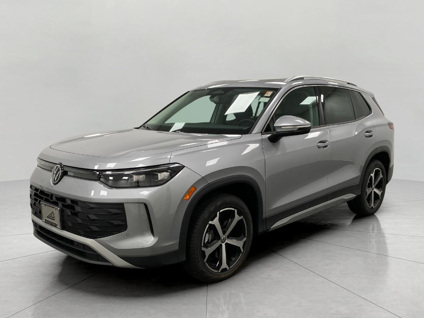 2025 Volkswagen Tiguan 2.0T SE 4MOTION