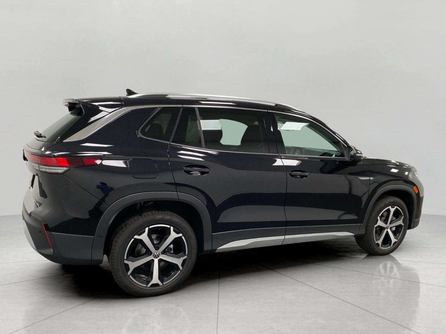 2026 Volkswagen Tiguan SE 4MOTION