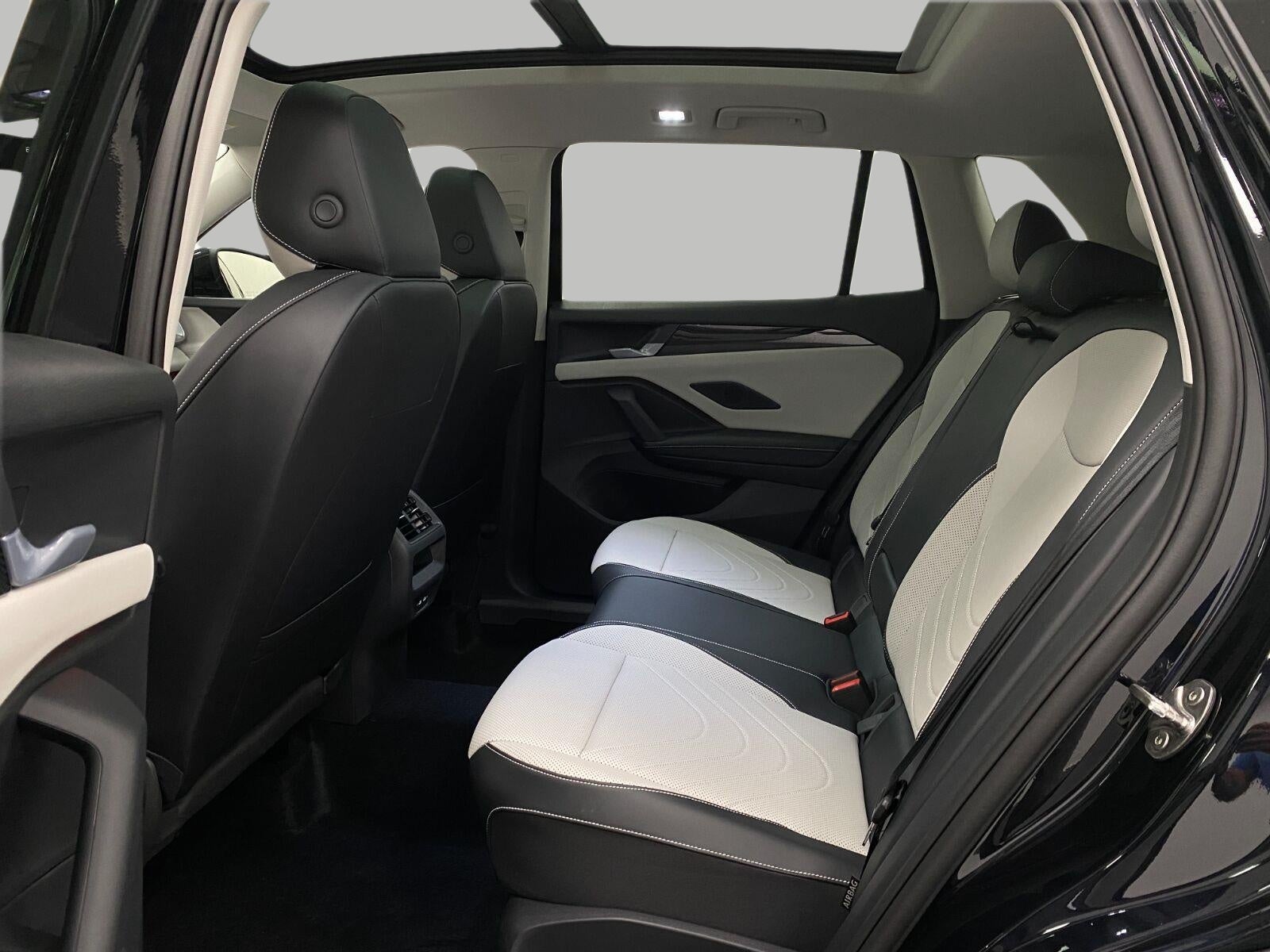 2026 Volkswagen Tiguan SE 4MOTION