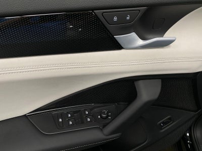 2026 Volkswagen Tiguan SE 4MOTION