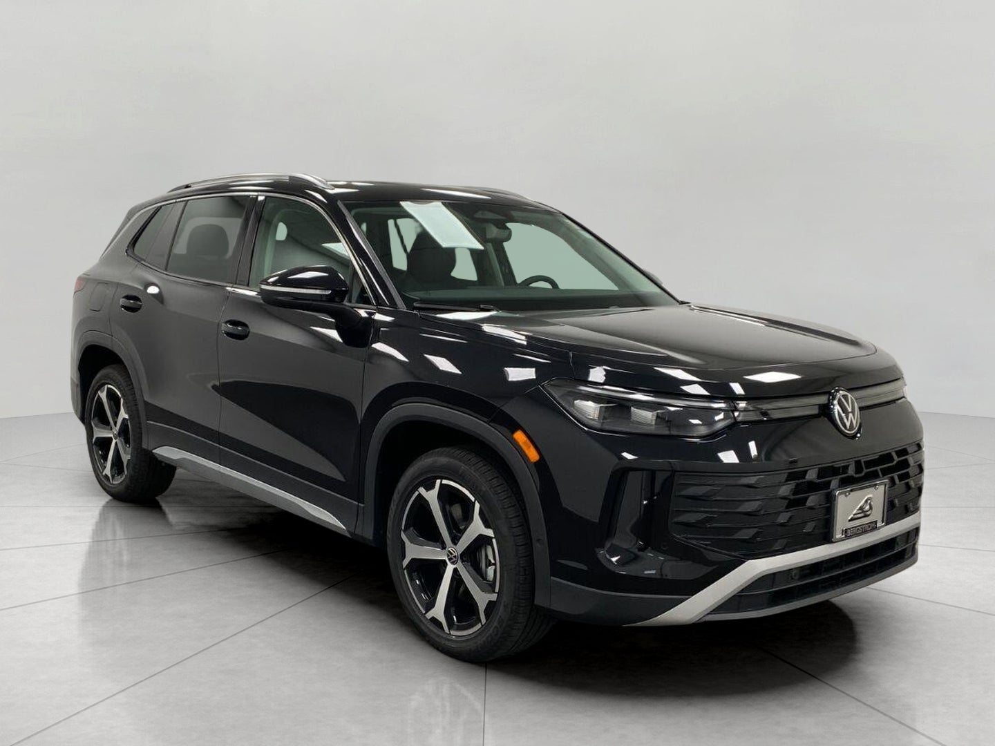 2026 Volkswagen Tiguan SE 4MOTION