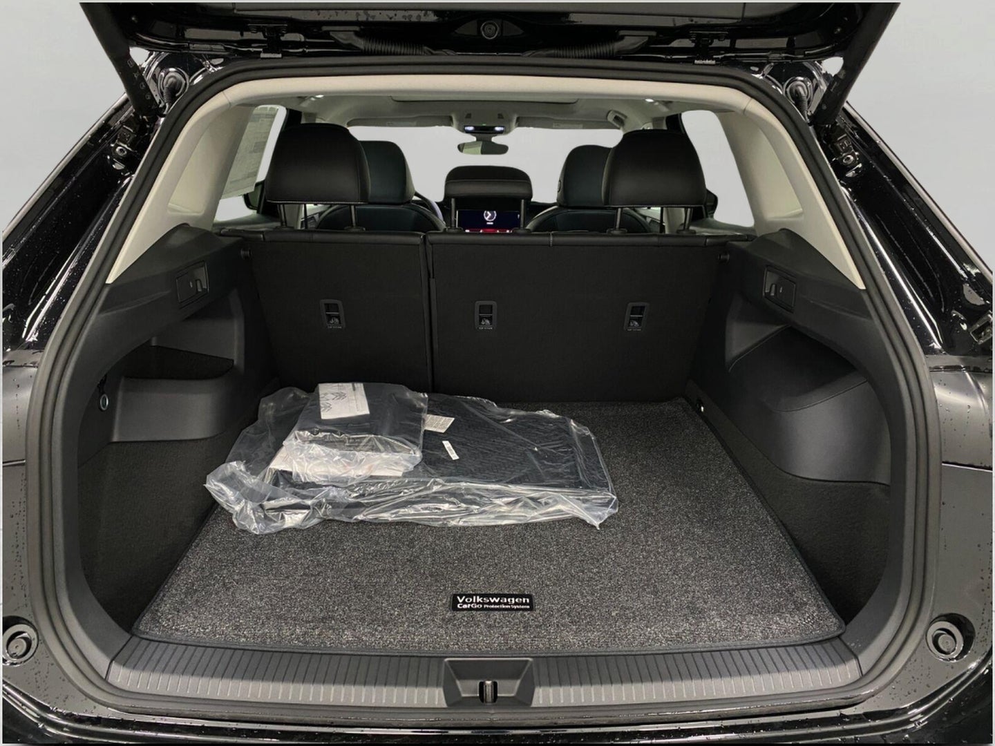 2026 Volkswagen Tiguan SE 4MOTION