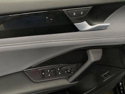 2026 Volkswagen Tiguan SE 4MOTION