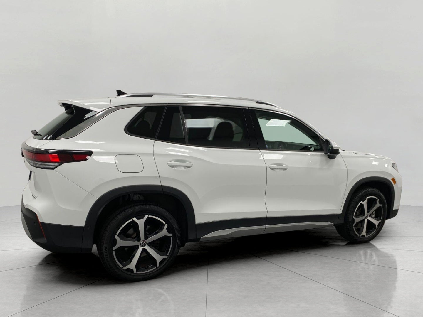 2026 Volkswagen Tiguan SE 4MOTION