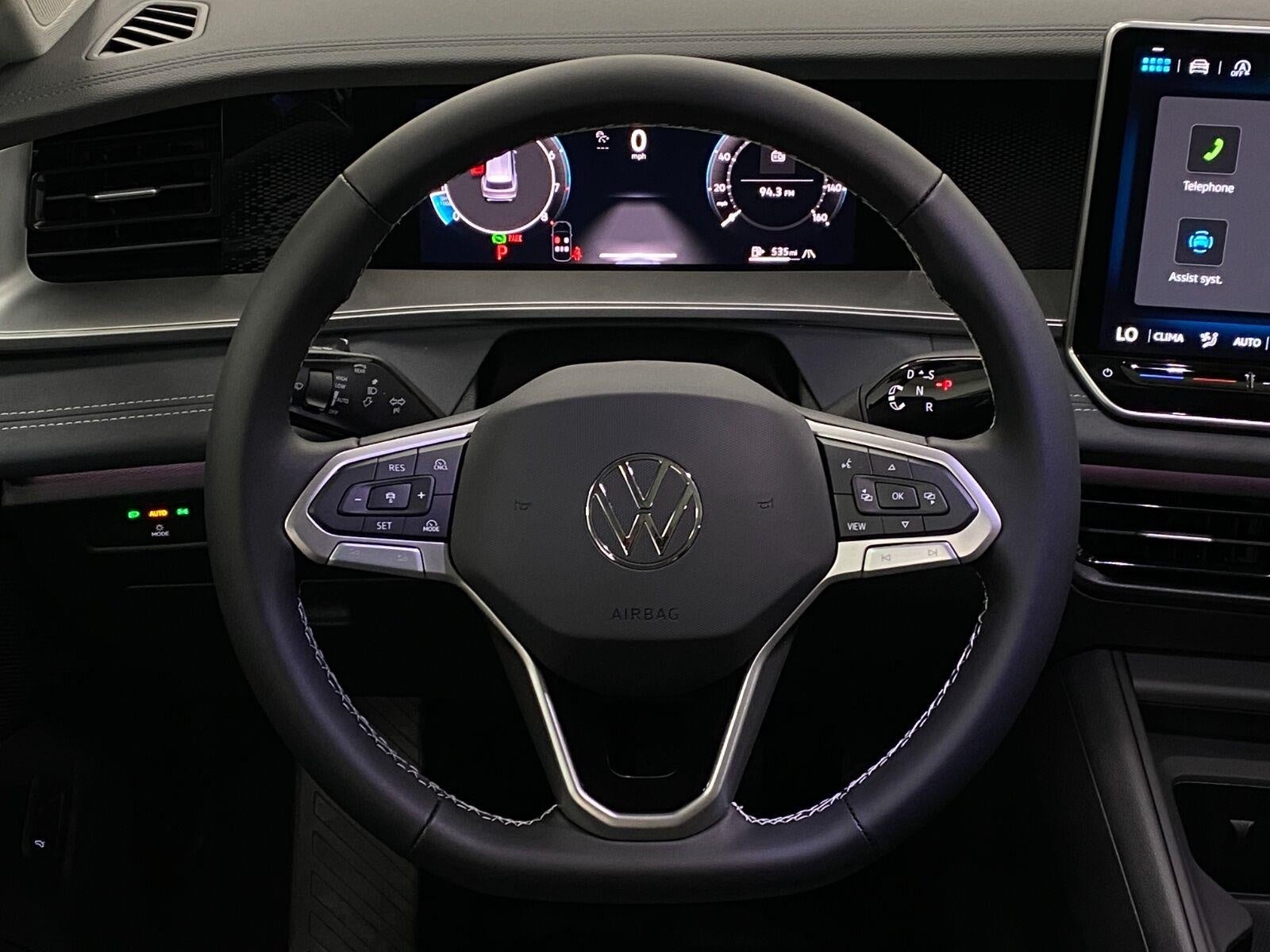 2026 Volkswagen Tiguan SE 4MOTION