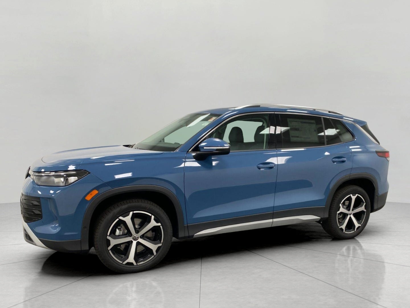 2026 Volkswagen Tiguan SE 4MOTION