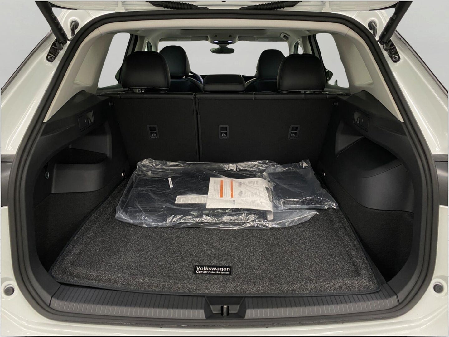 2026 Volkswagen Tiguan SE 4MOTION