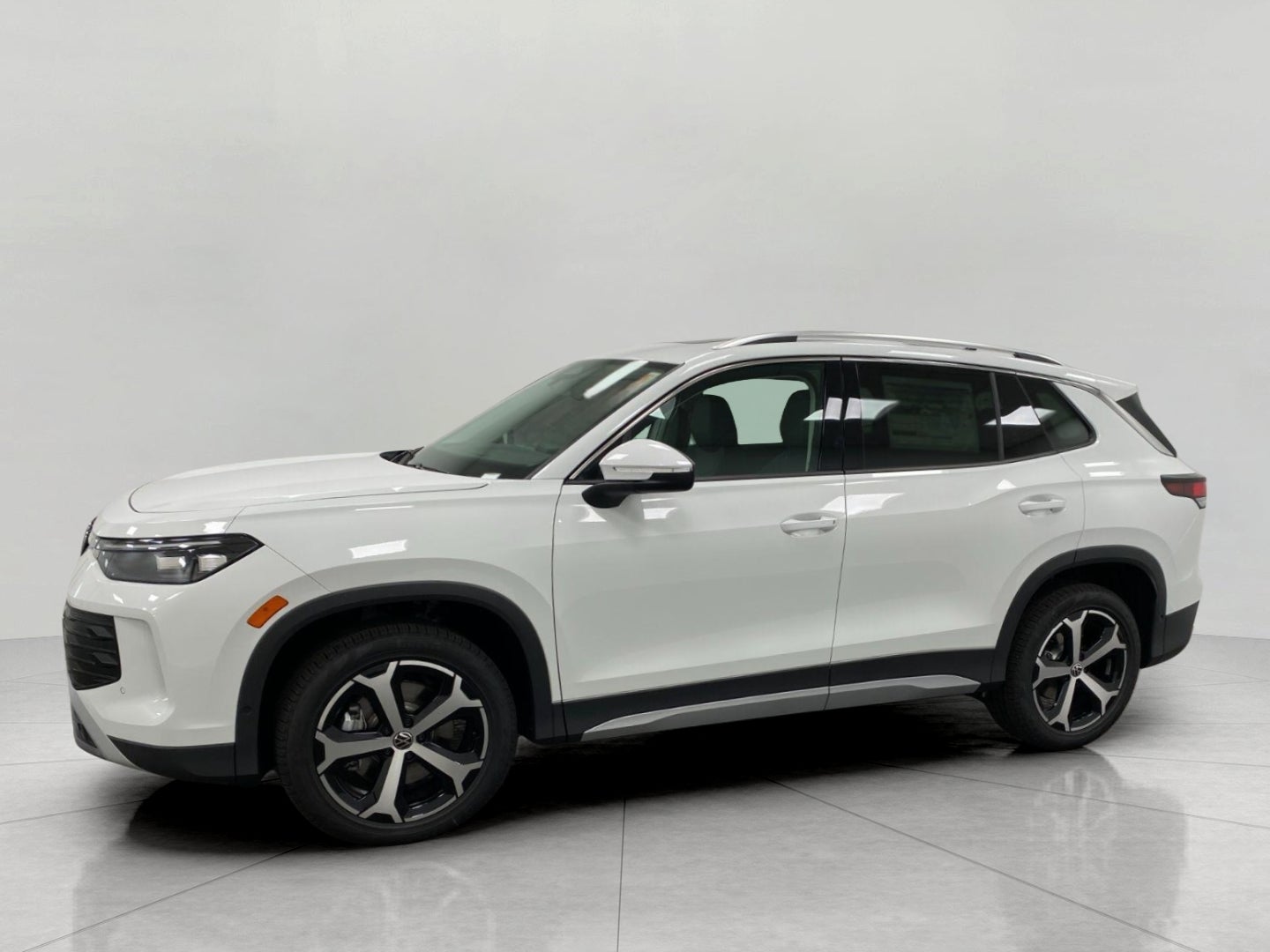 2026 Volkswagen Tiguan SE 4MOTION
