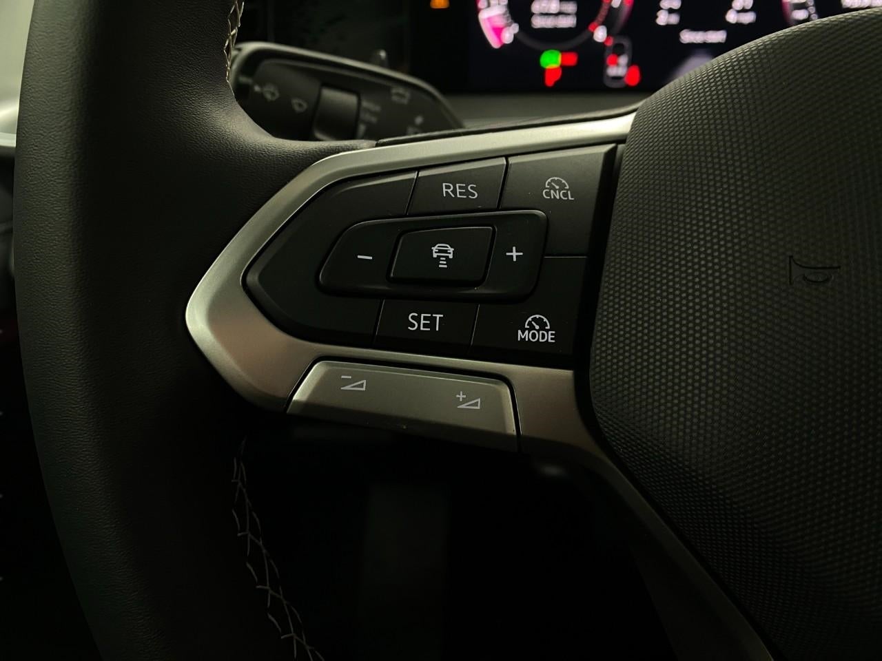 2026 Volkswagen Tiguan 2.0T SE 4MOTION