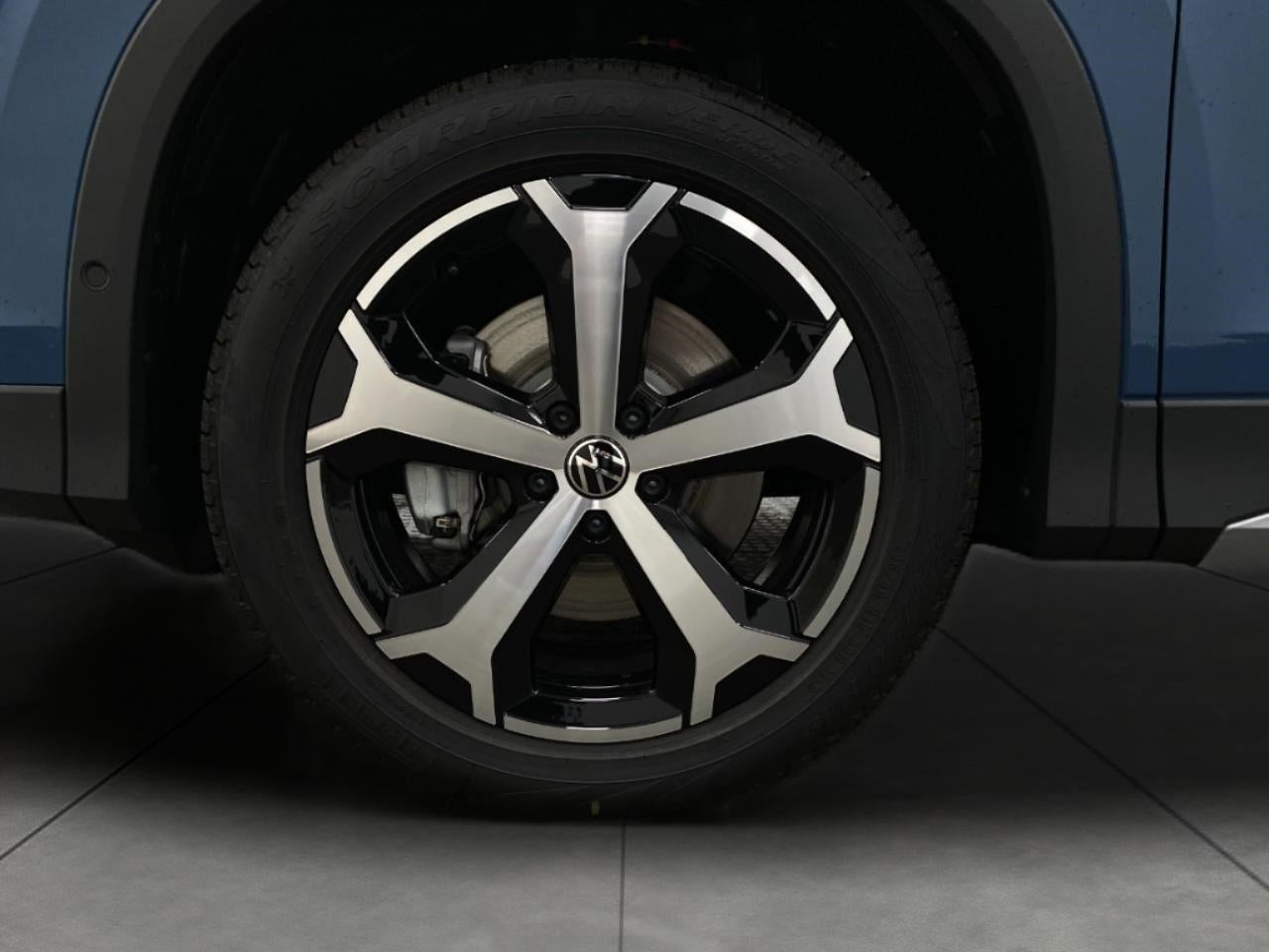 2026 Volkswagen Tiguan SE 4MOTION