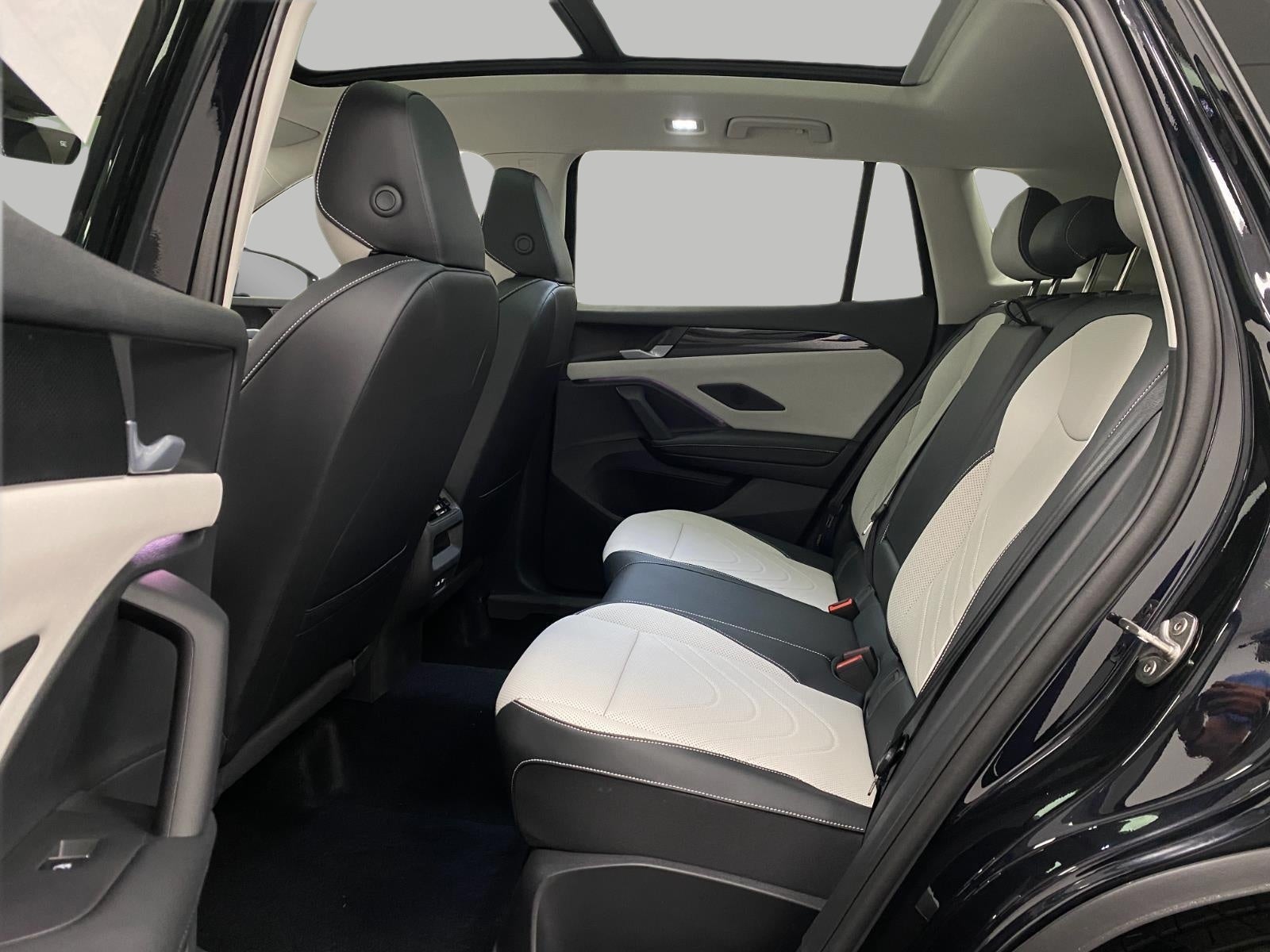 2026 Volkswagen Tiguan SE 4MOTION