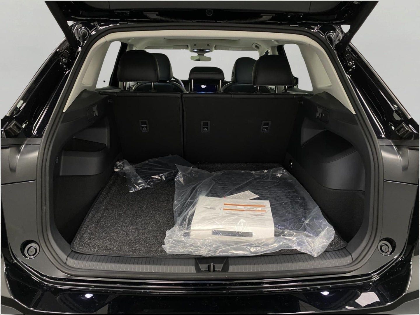 2026 Volkswagen Tiguan SE 4MOTION