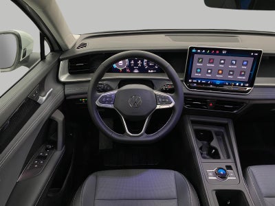 2026 Volkswagen Tiguan SE 4MOTION