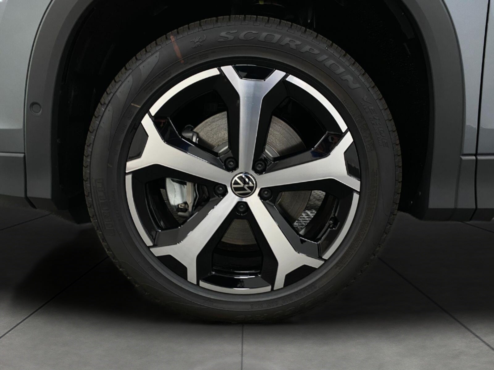 2026 Volkswagen Tiguan SE 4MOTION