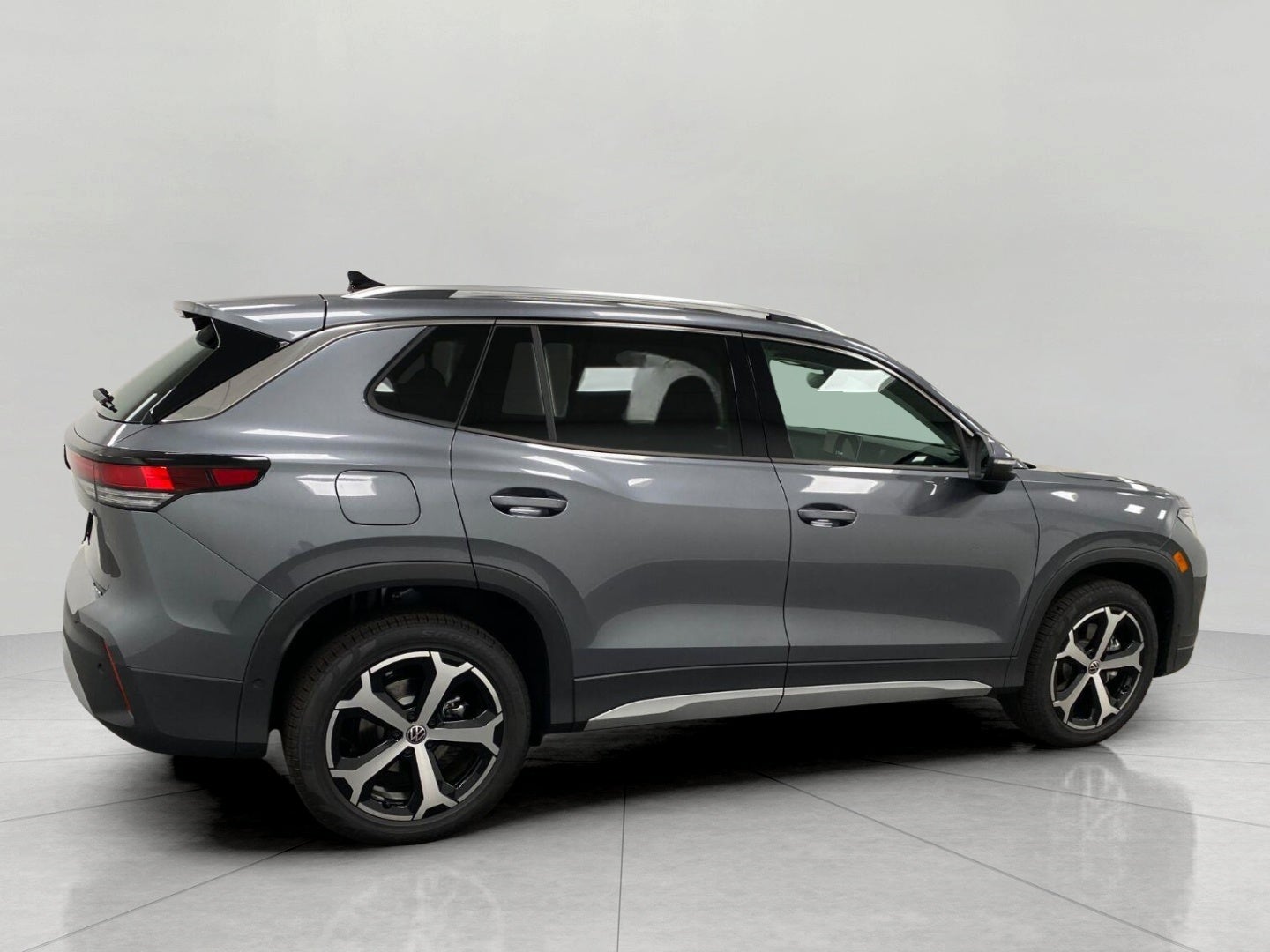 2026 Volkswagen Tiguan SE 4MOTION