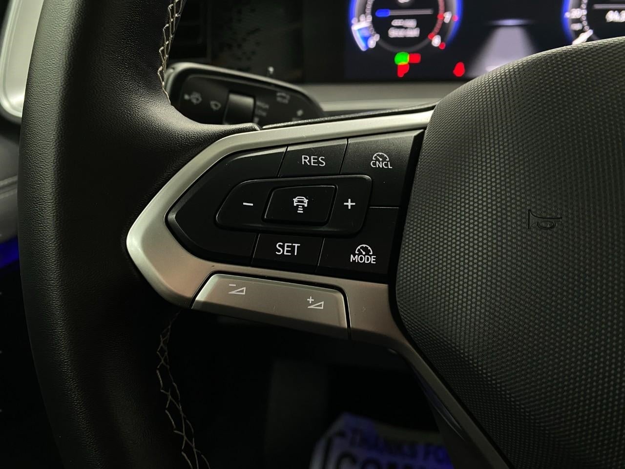 2025 Volkswagen Tiguan 2.0T SE 4MOTION