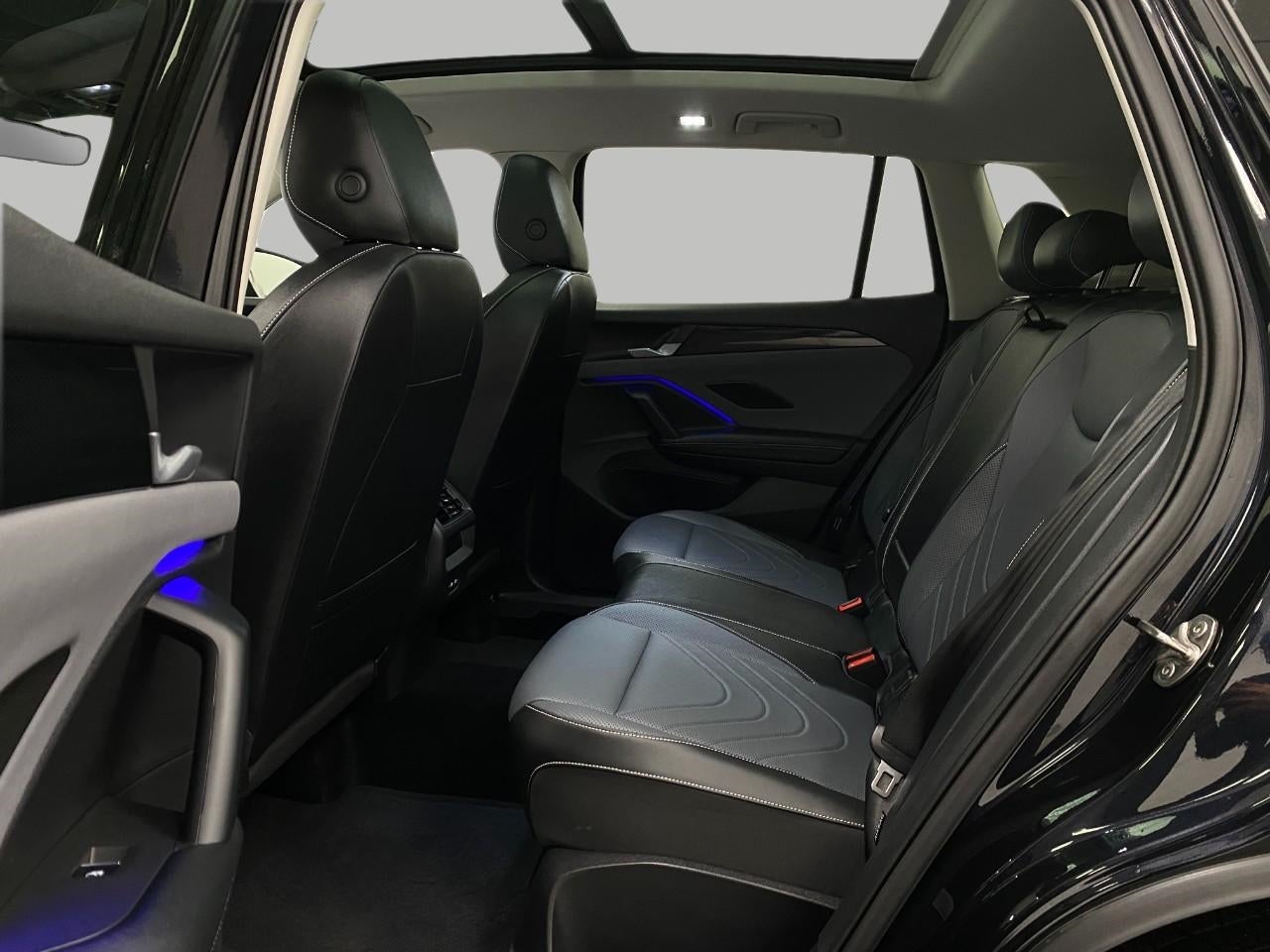 2025 Volkswagen Tiguan 2.0T SE 4MOTION