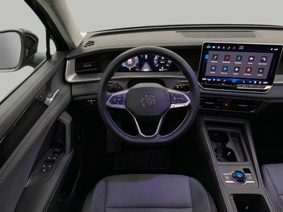 2025 Volkswagen Tiguan 2.0T SE 4MOTION