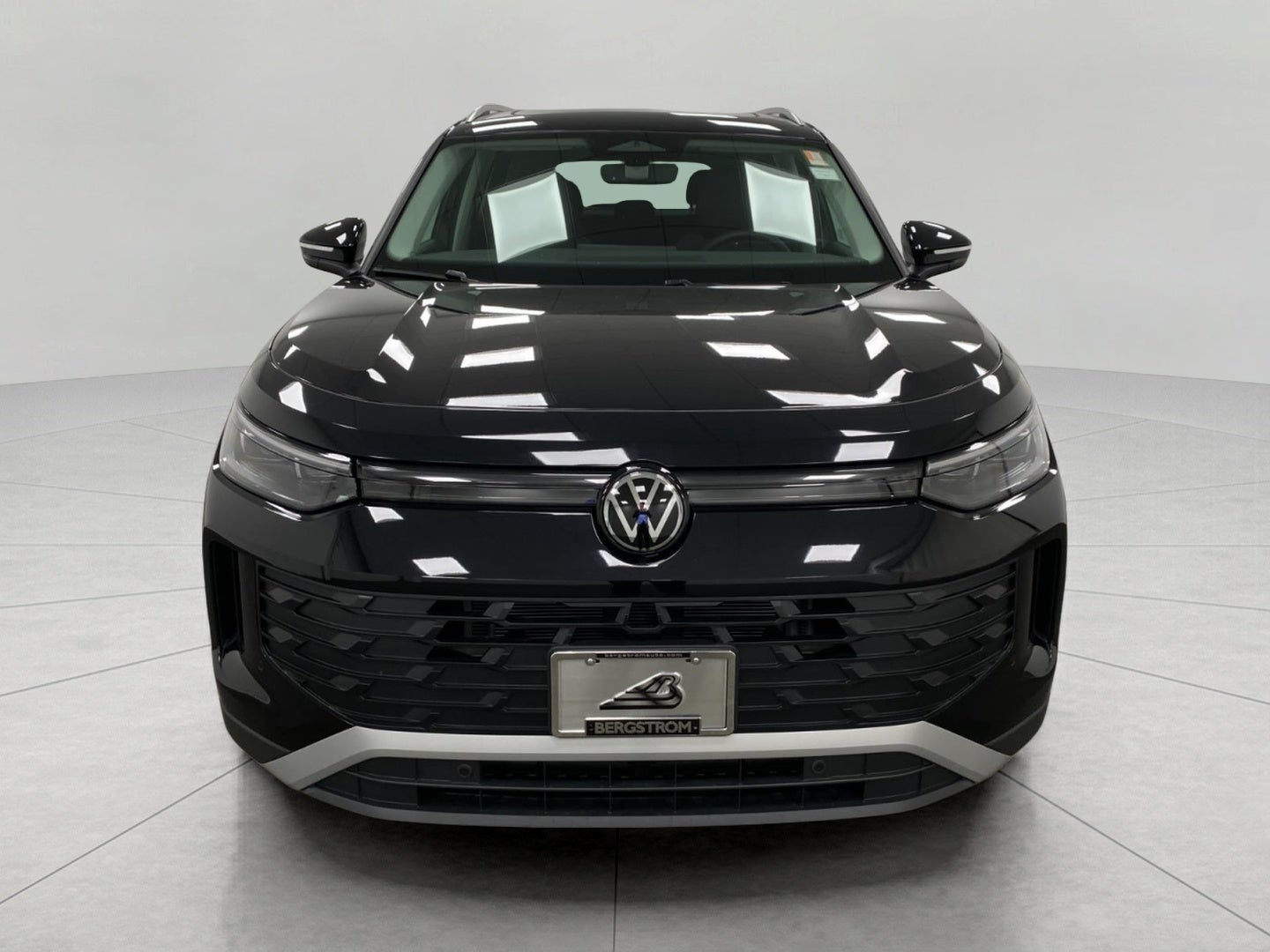 2026 Volkswagen Tiguan SE 4MOTION