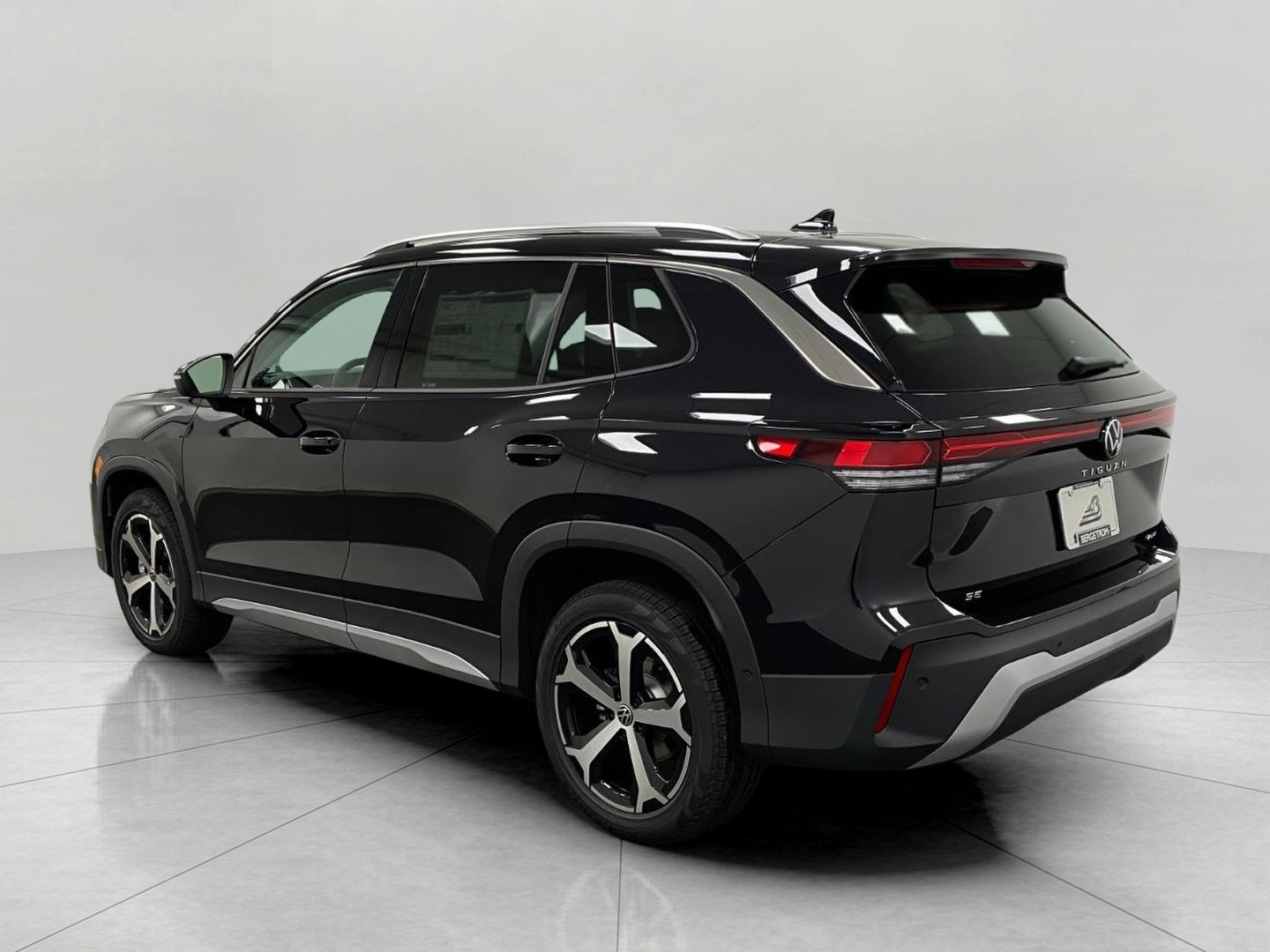 2026 Volkswagen Tiguan SE 4MOTION