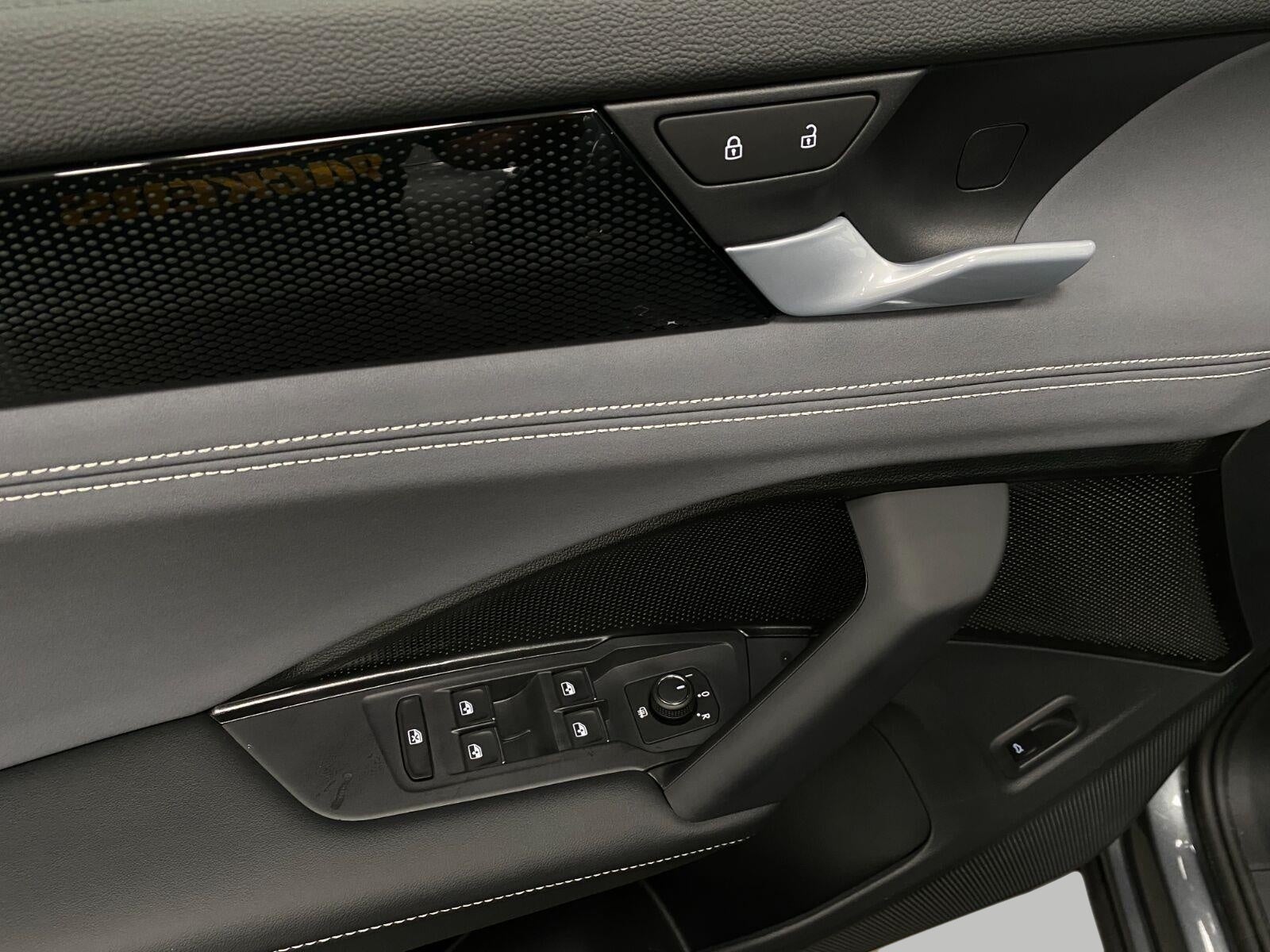 2026 Volkswagen Tiguan SE 4MOTION