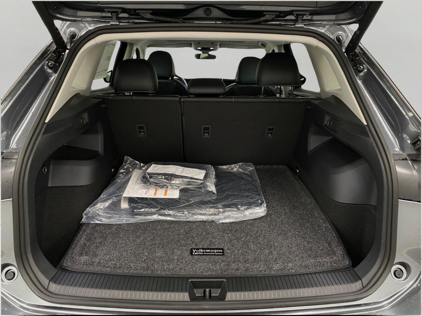 2026 Volkswagen Tiguan SE 4MOTION