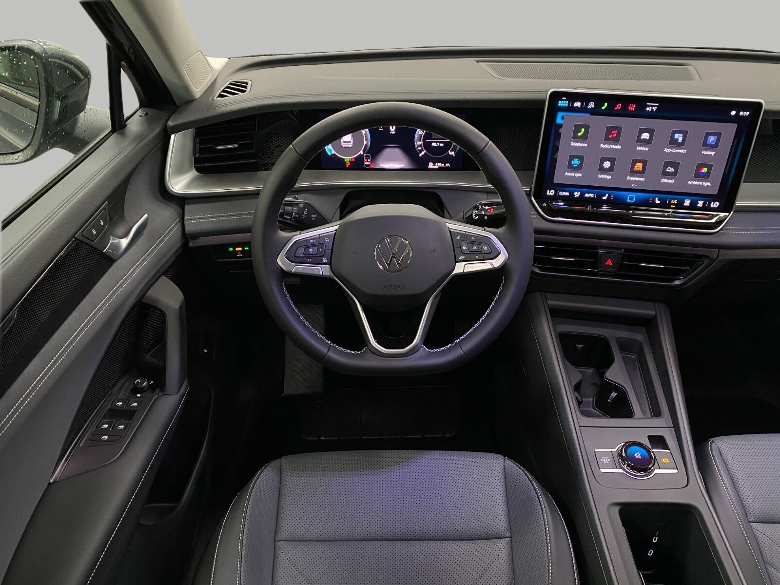 2026 Volkswagen Tiguan SE 4MOTION