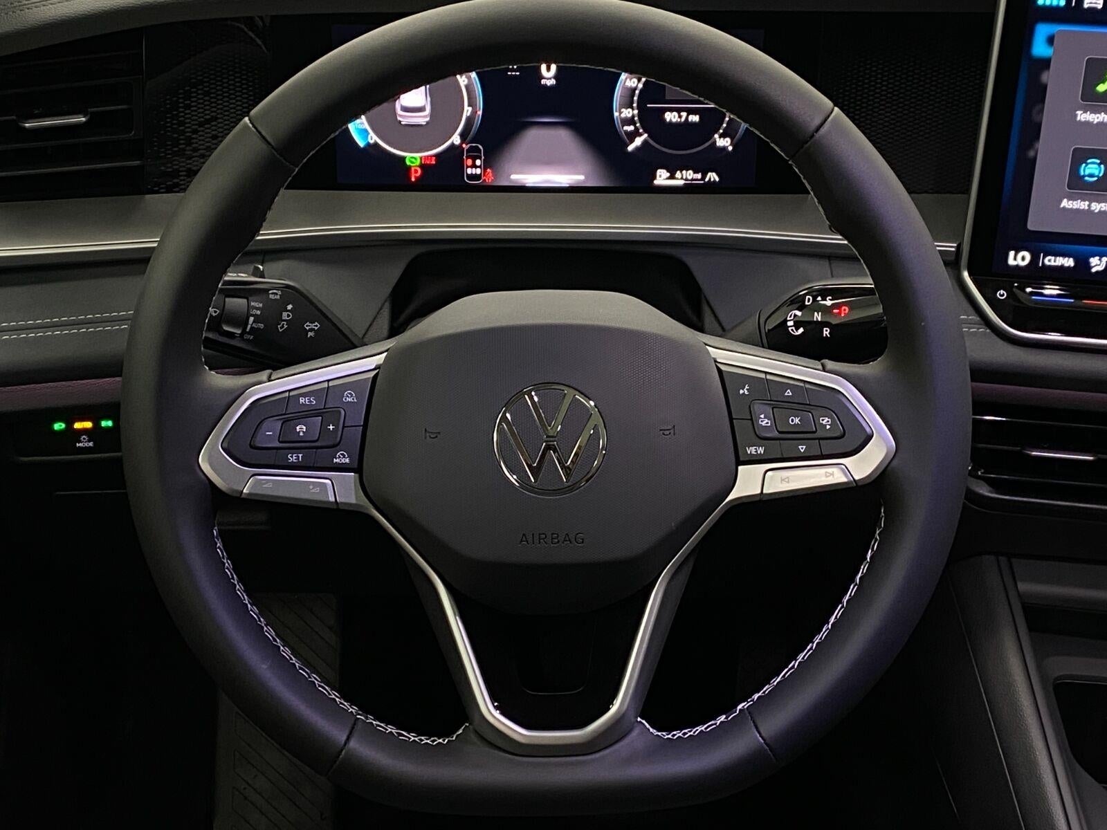 2026 Volkswagen Tiguan SE 4MOTION