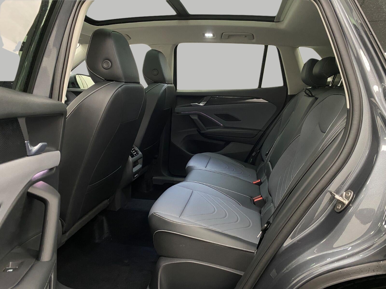 2026 Volkswagen Tiguan SE 4MOTION