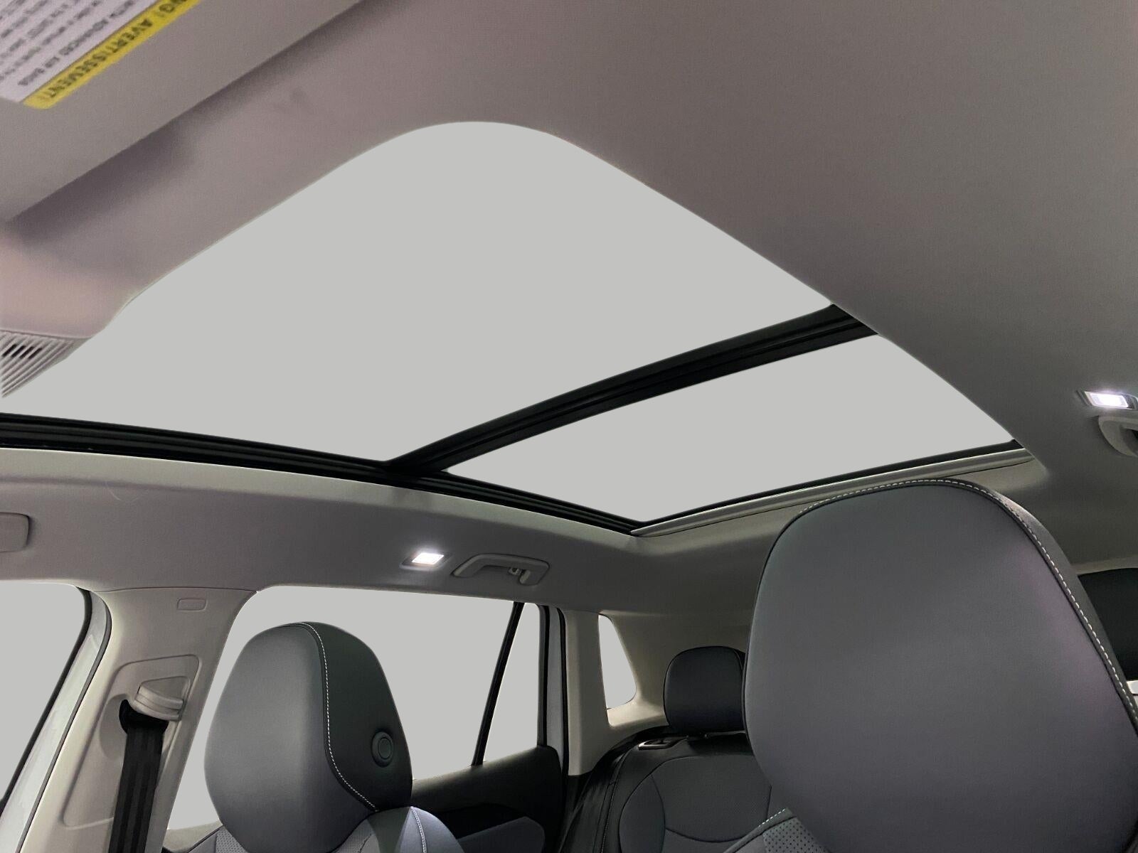 2026 Volkswagen Tiguan SE 4MOTION
