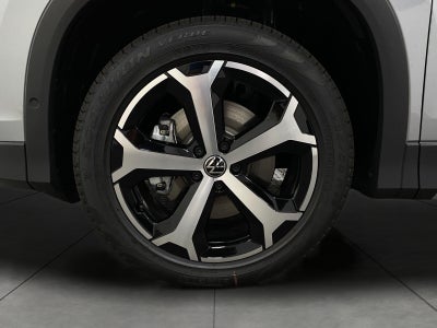 2026 Volkswagen Tiguan SE 4MOTION