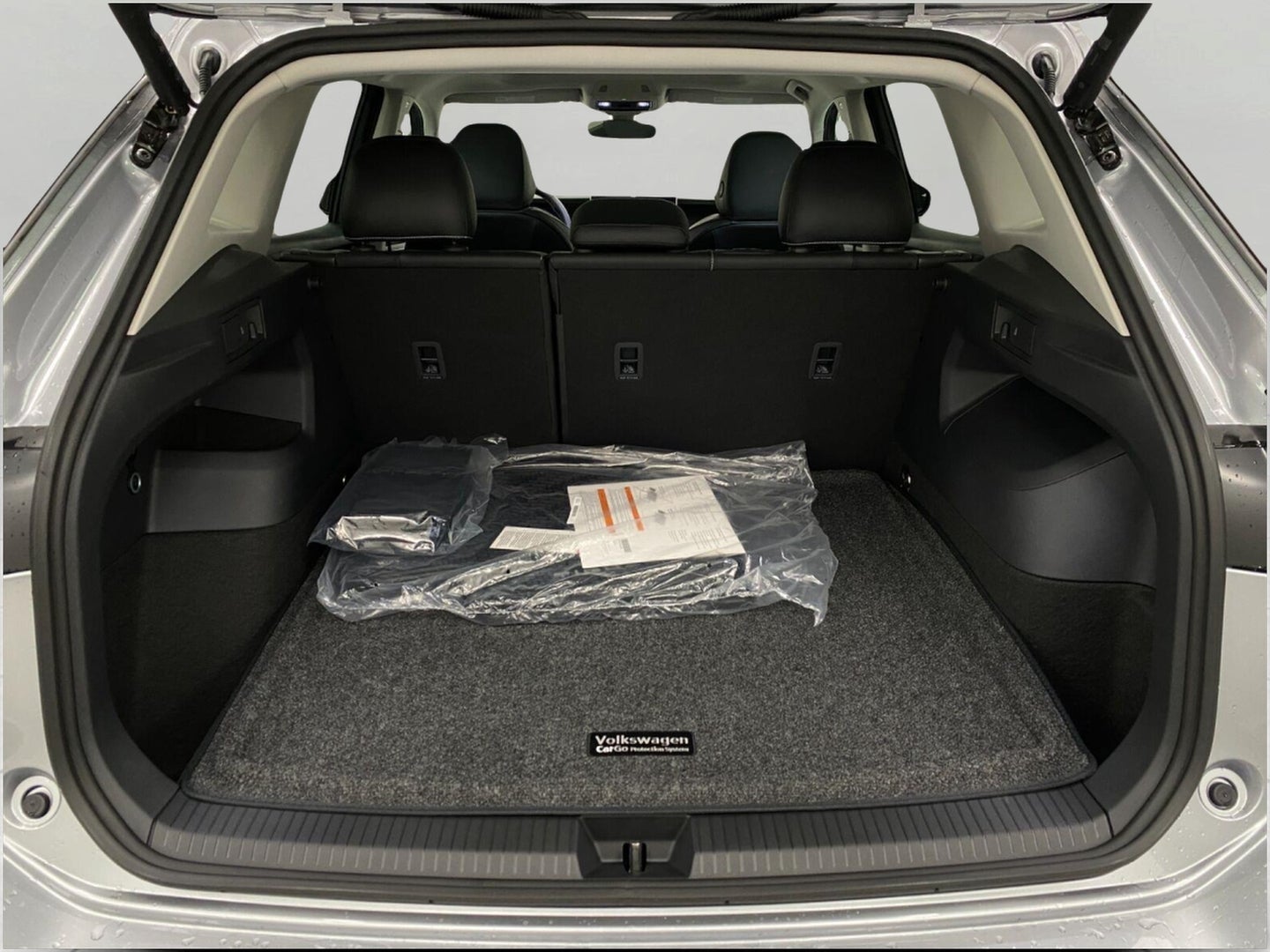 2026 Volkswagen Tiguan SE 4MOTION