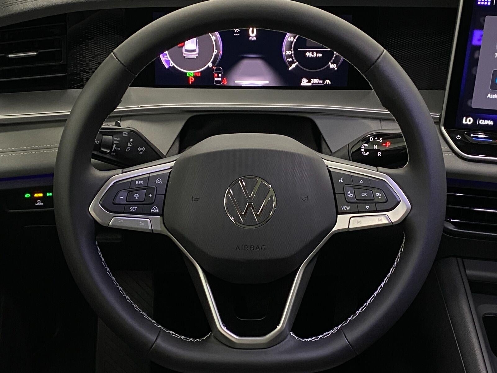 2026 Volkswagen Tiguan SE 4MOTION