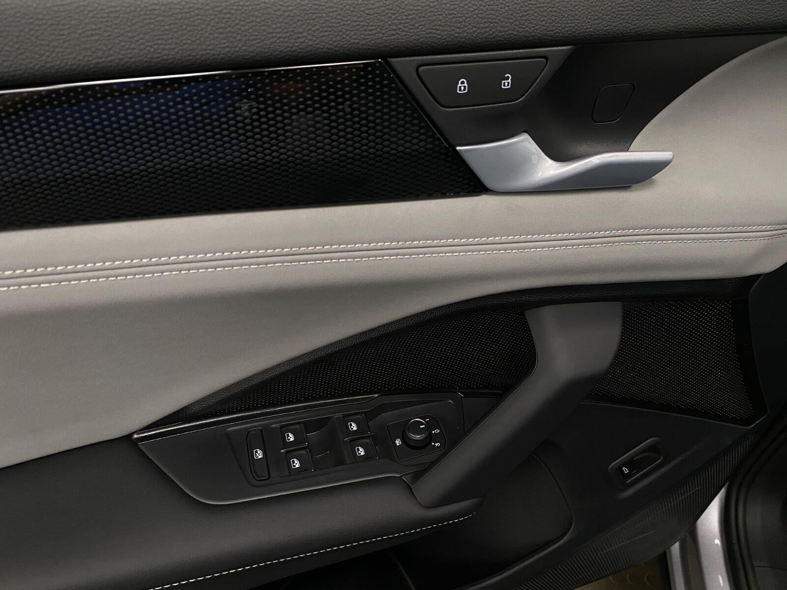 2026 Volkswagen Tiguan SE 4MOTION