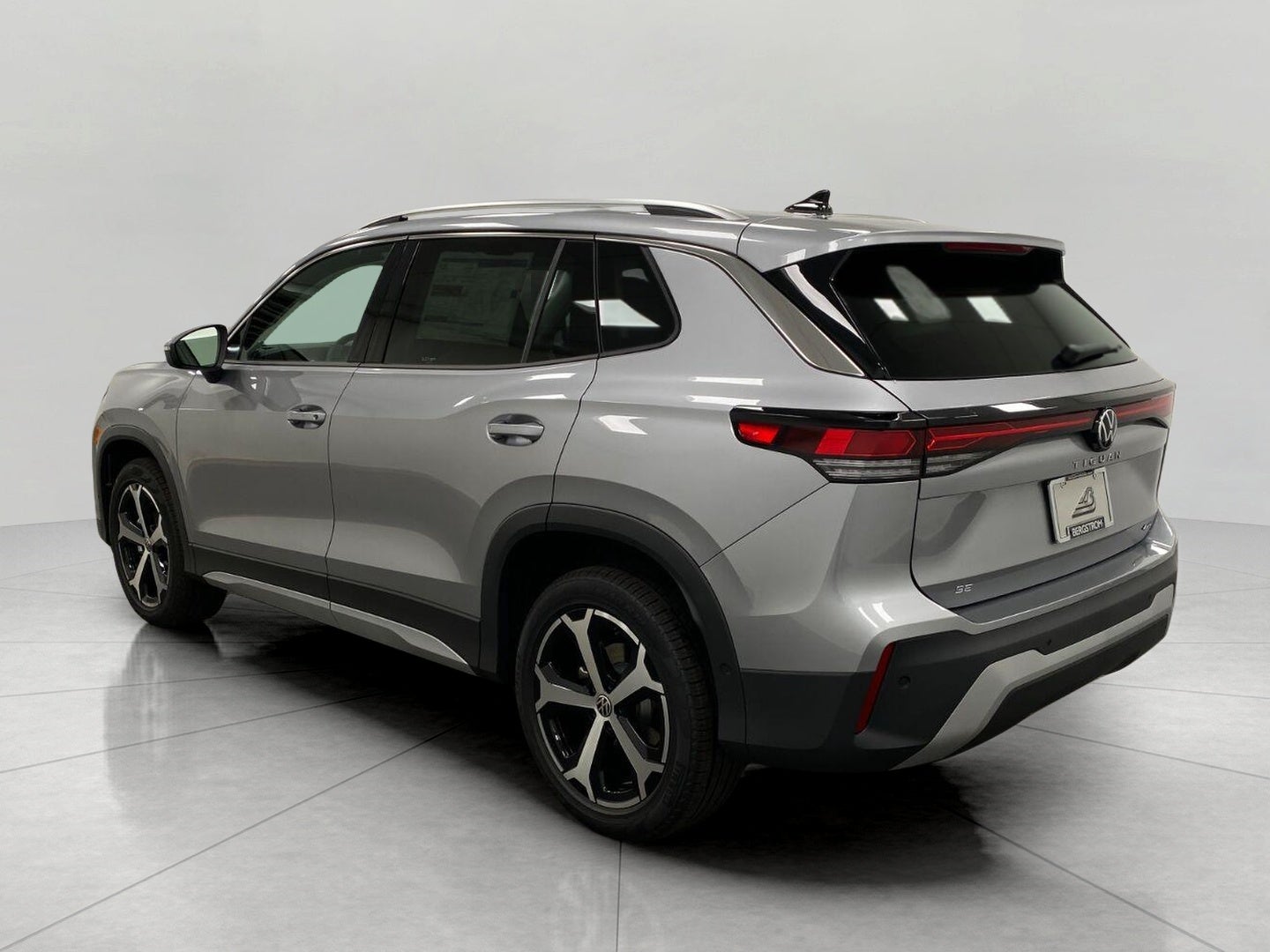 2026 Volkswagen Tiguan SE 4MOTION