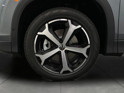 2025 Volkswagen Tiguan 2.0T SE 4MOTION