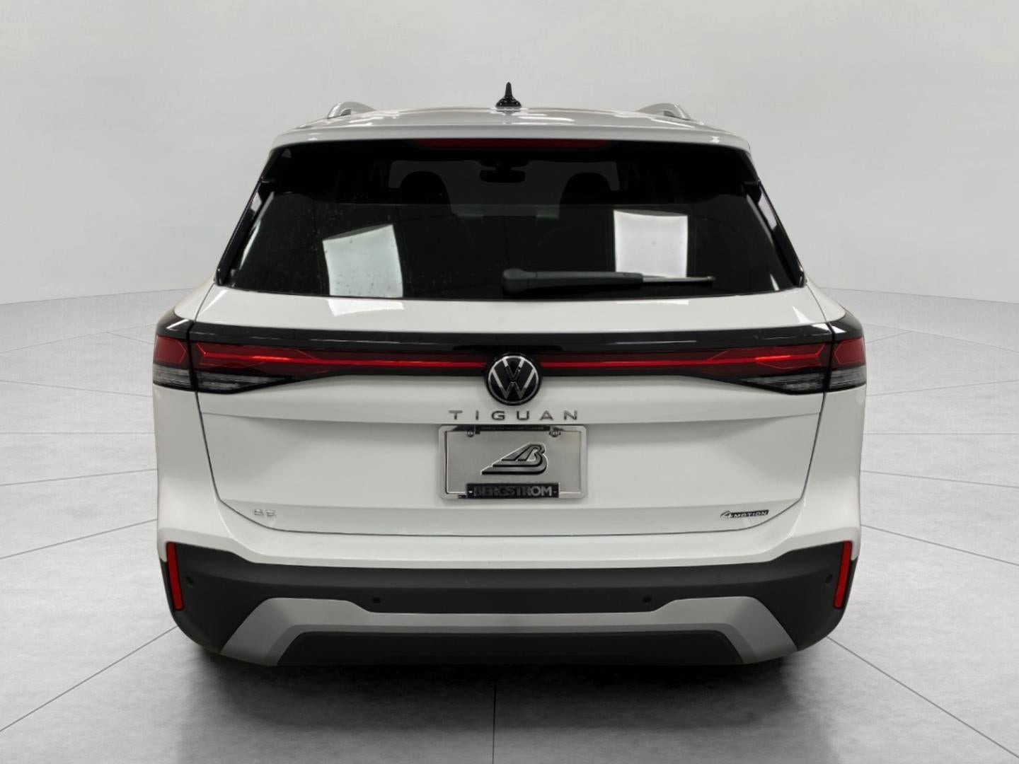 2026 Volkswagen Tiguan SE 4MOTION