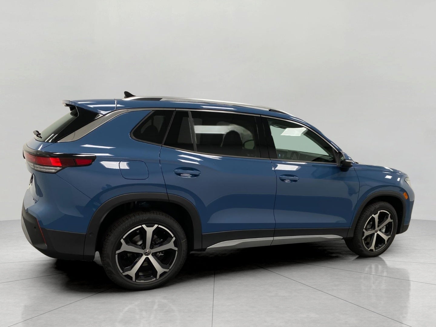 2026 Volkswagen Tiguan SE 4MOTION