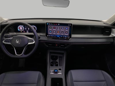 2026 Volkswagen Tiguan SE 4MOTION