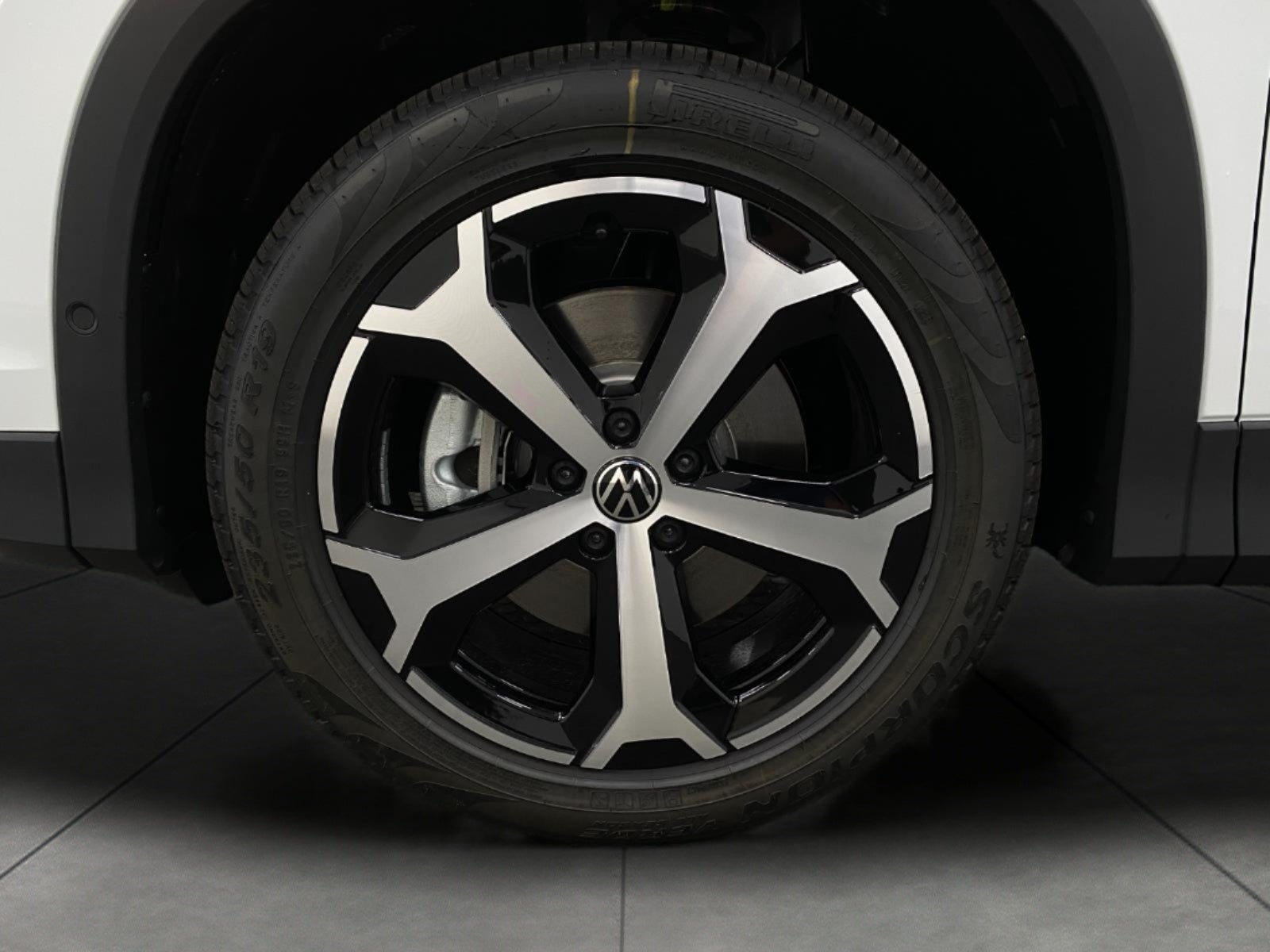 2026 Volkswagen Tiguan SE 4MOTION