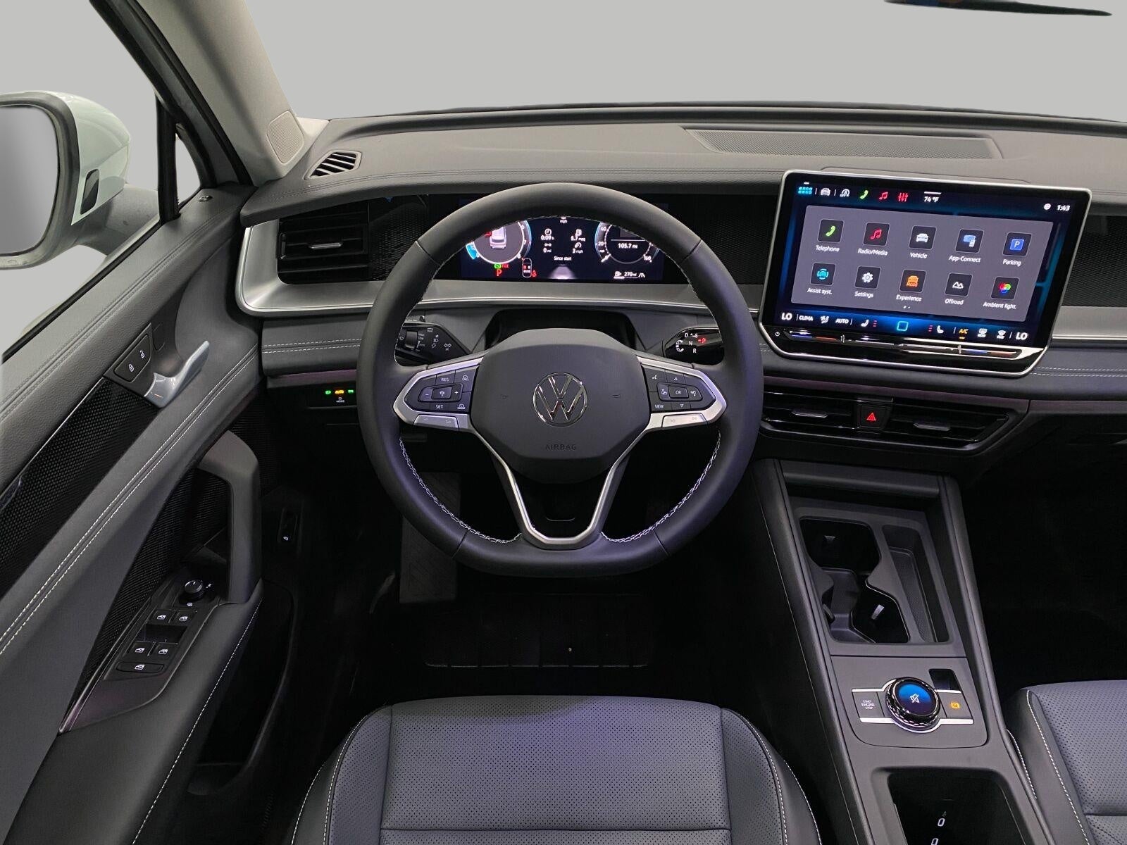 2026 Volkswagen Tiguan SE 4MOTION