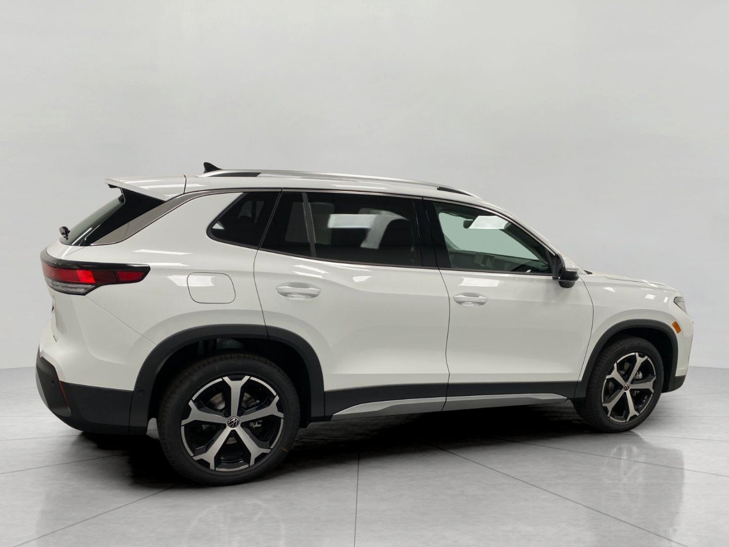 2026 Volkswagen Tiguan SE 4MOTION