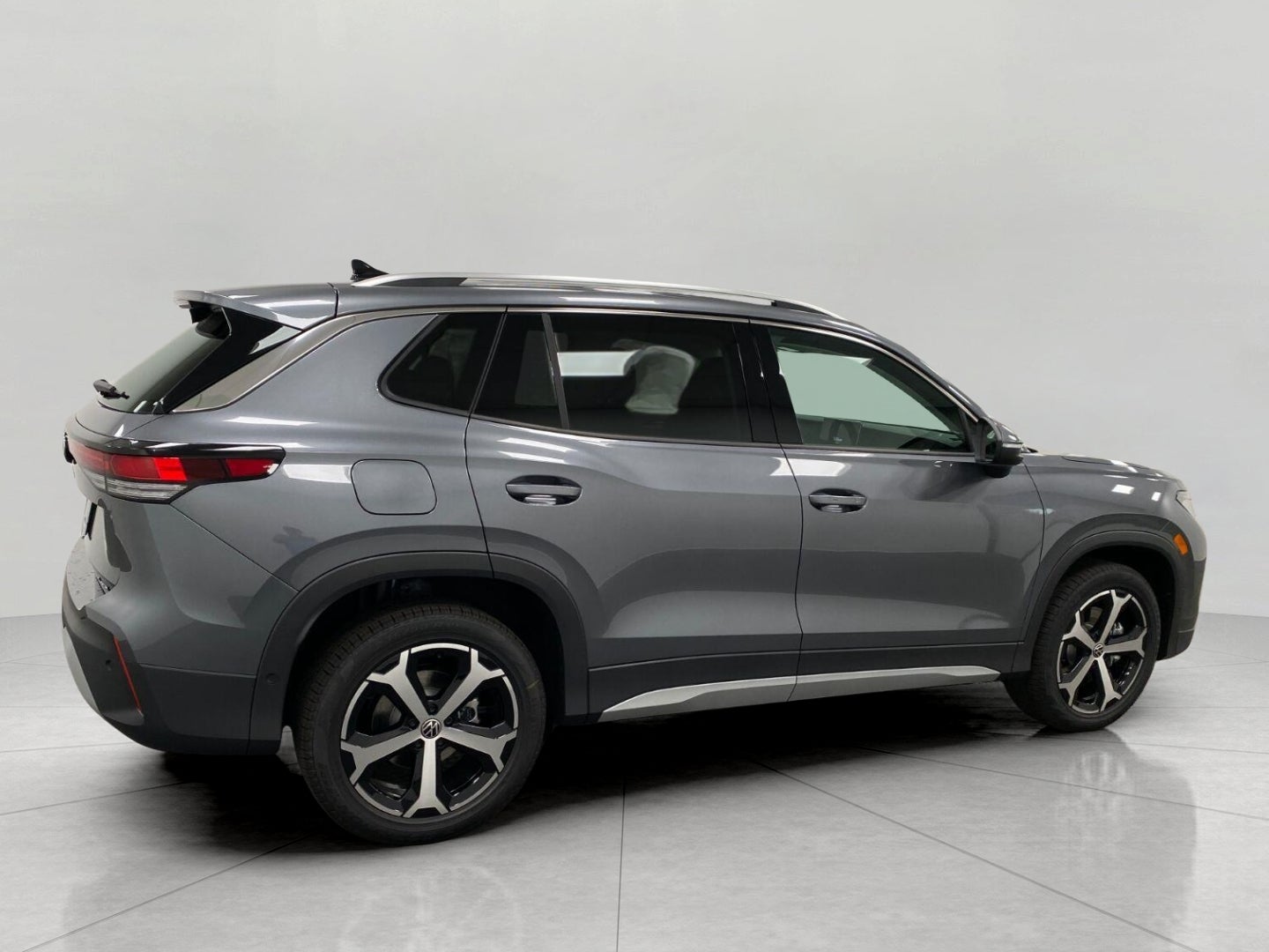 2026 Volkswagen Tiguan SE 4MOTION
