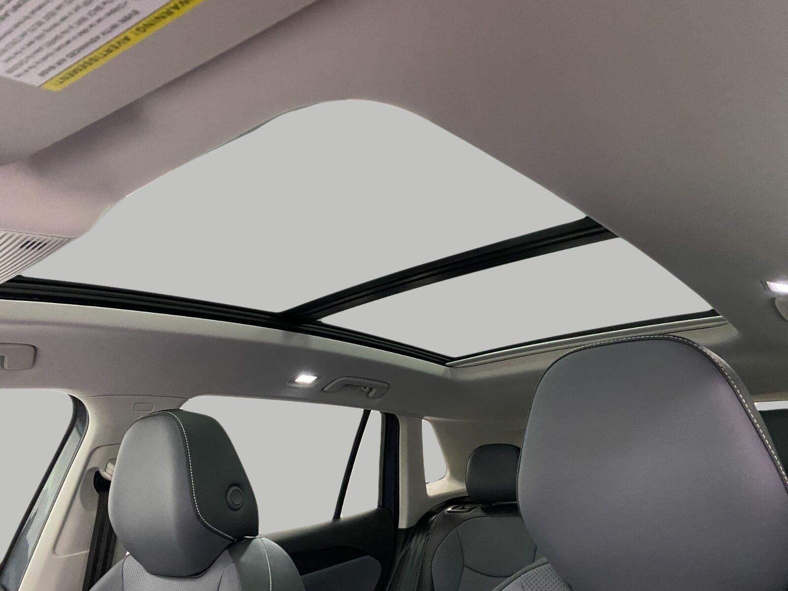 2026 Volkswagen Tiguan SE 4MOTION