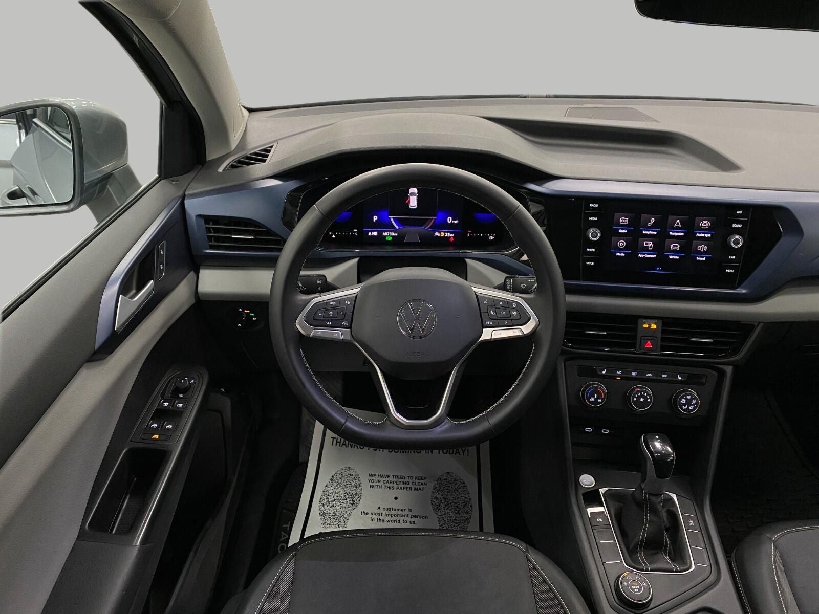 2022 Volkswagen Taos SE 4MOTION