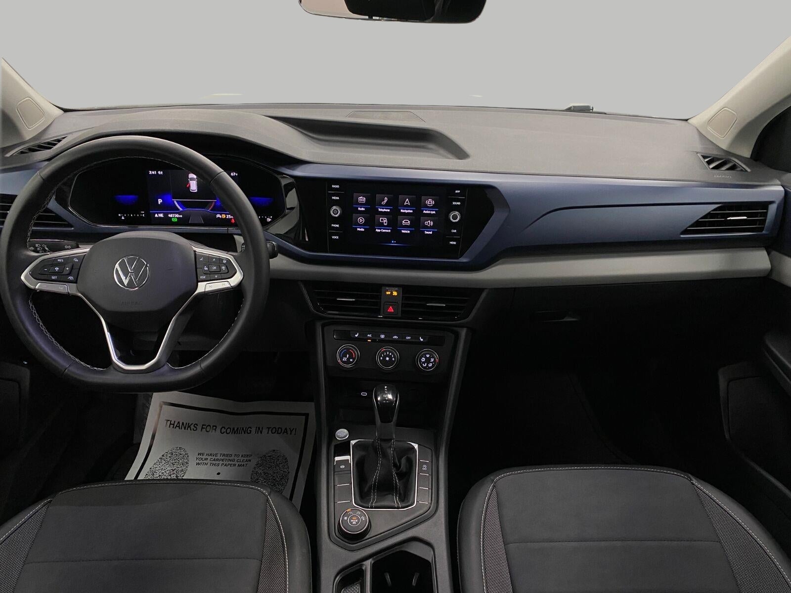 2022 Volkswagen Taos SE 4MOTION
