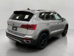 2022 Volkswagen Taos SE 4MOTION