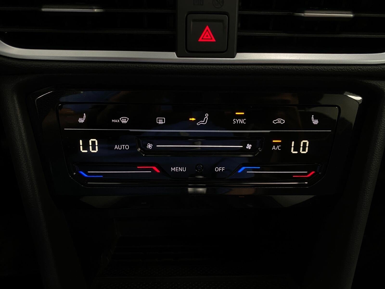 2026 Volkswagen Taos SE 4MOTION