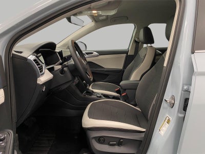 2026 Volkswagen Taos SE 4MOTION